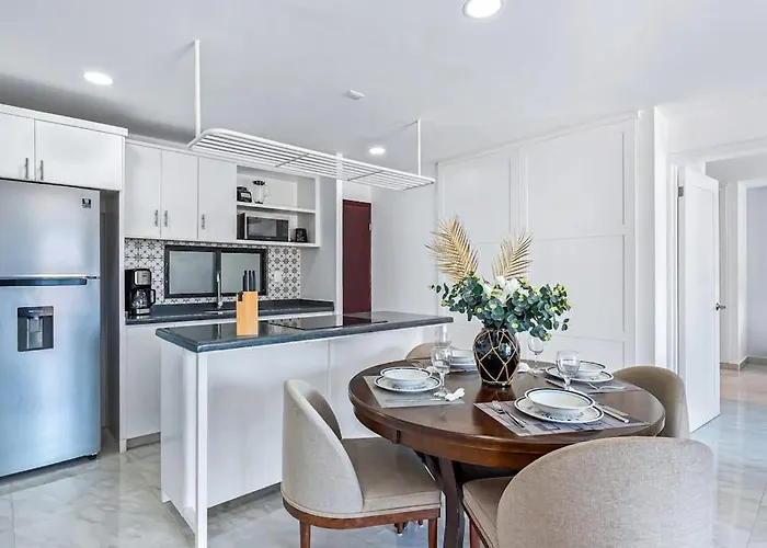 Morgan Residences 508a At Boutique With Pool, Gym, Сasa de vacaciones